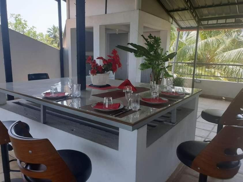 Rainbow Lagoon Resort Negombo Ngoại thất bức ảnh